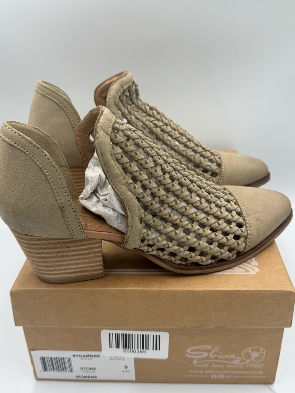 Sbicca Sycamore Woven Cutout Booties Stone Beige Heeled Shoes Size 9 NIB